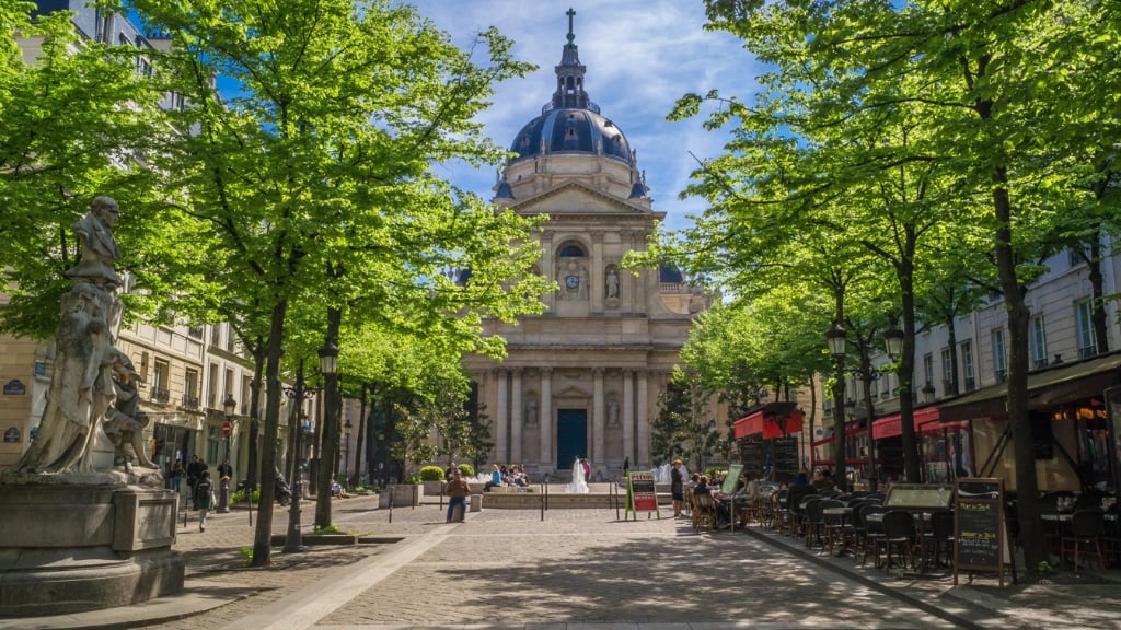 Latin Quarter 1