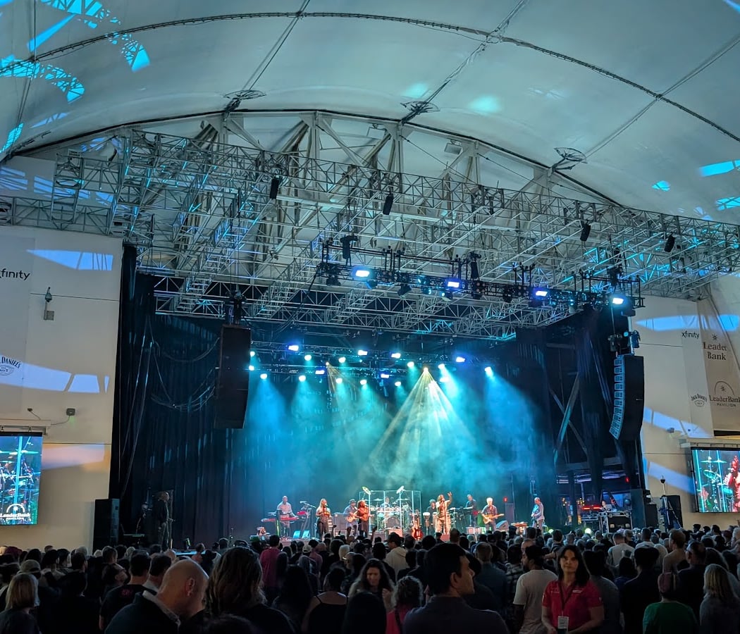 Leader Bank Pavilion 1
