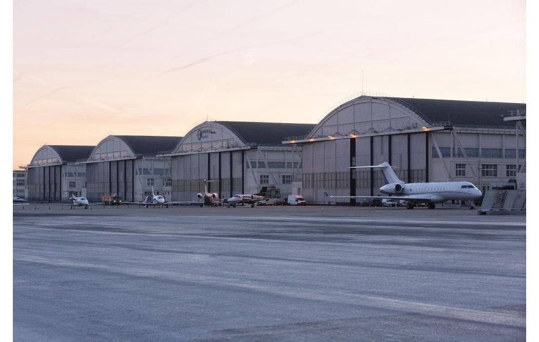 Paris Airport-Le Bourget 4
