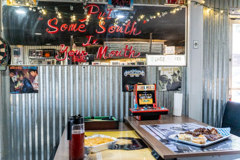 Hip Hop Bbq Shack 2
