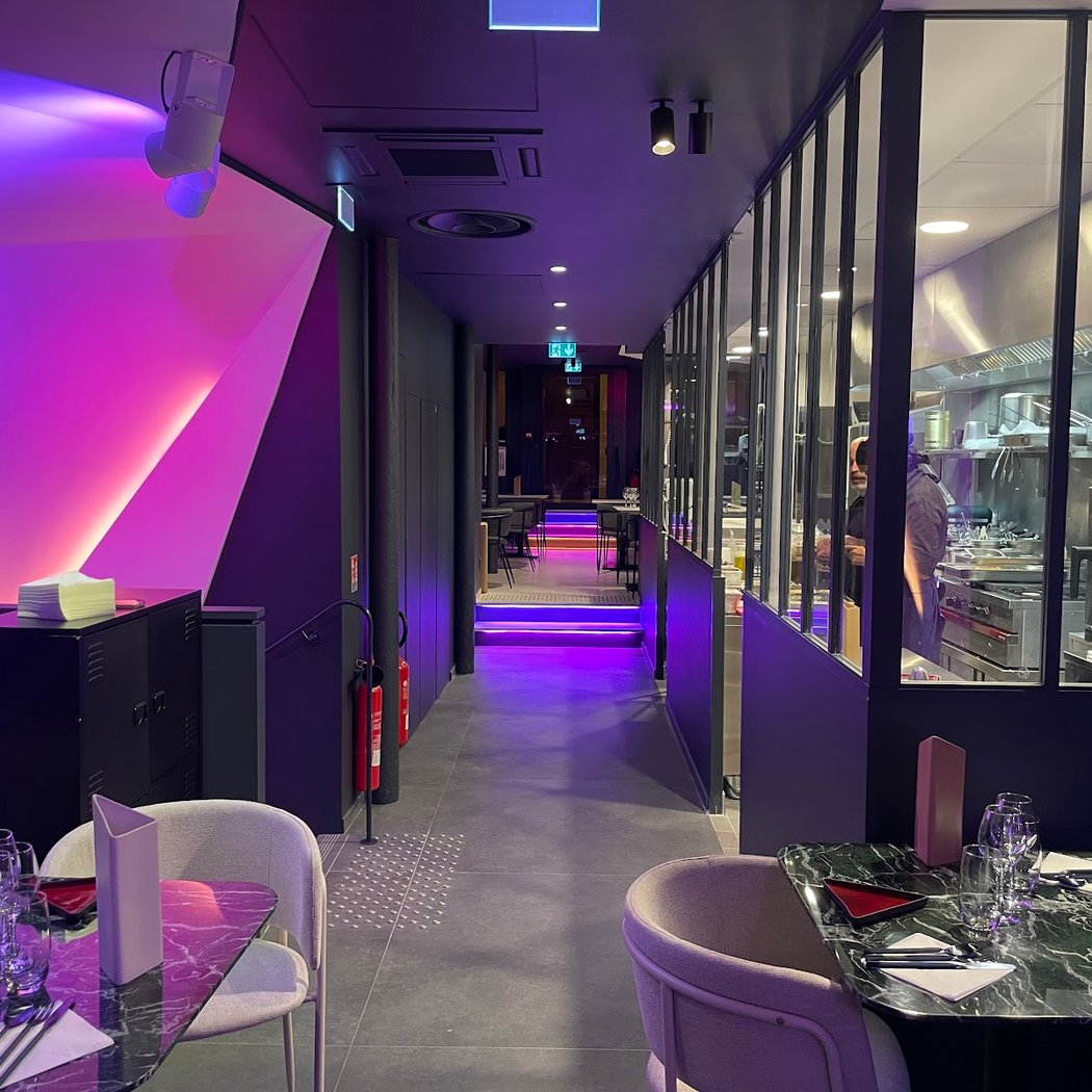 Kido Comedy Club & Restaurant 3