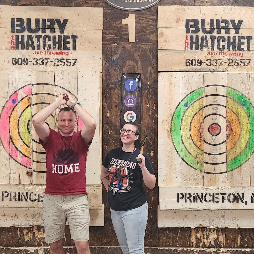 Bury the Hatchet Princeton - Axe Throwing 3