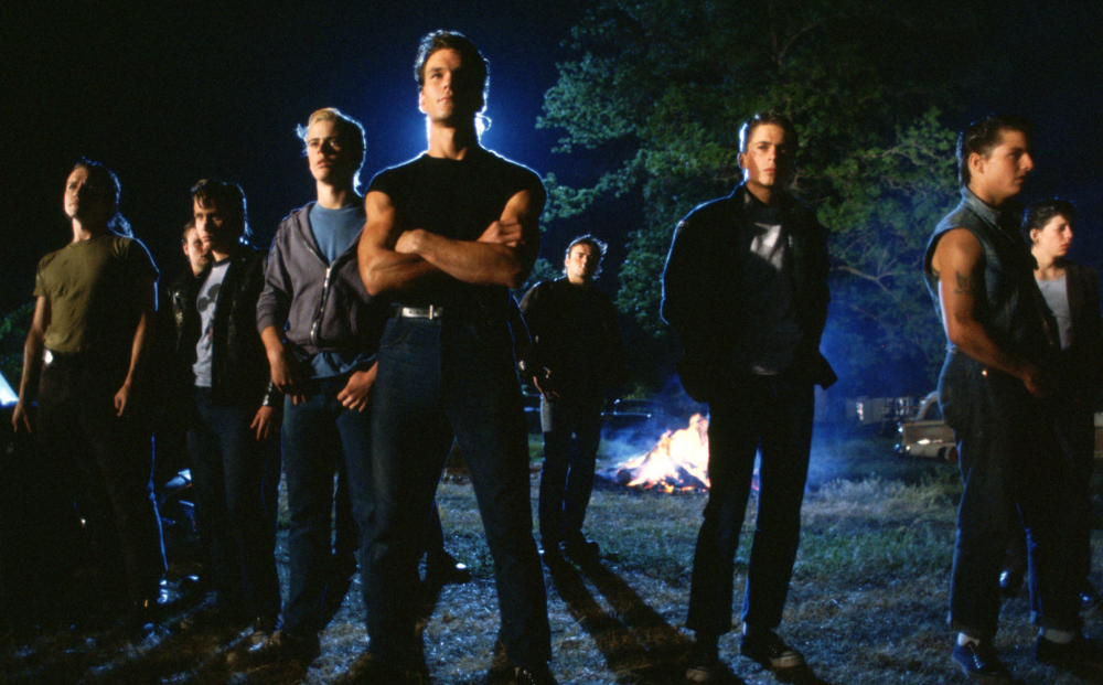 THE OUTSIDERS: THE COMPLETE NOVEL