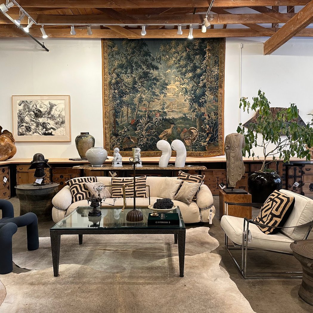 The Zentner Collection - Antique Tansu, Furniture & Fine Asian Art 3