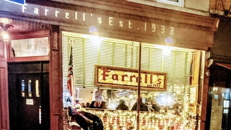 Farrell's Bar & Grill 3