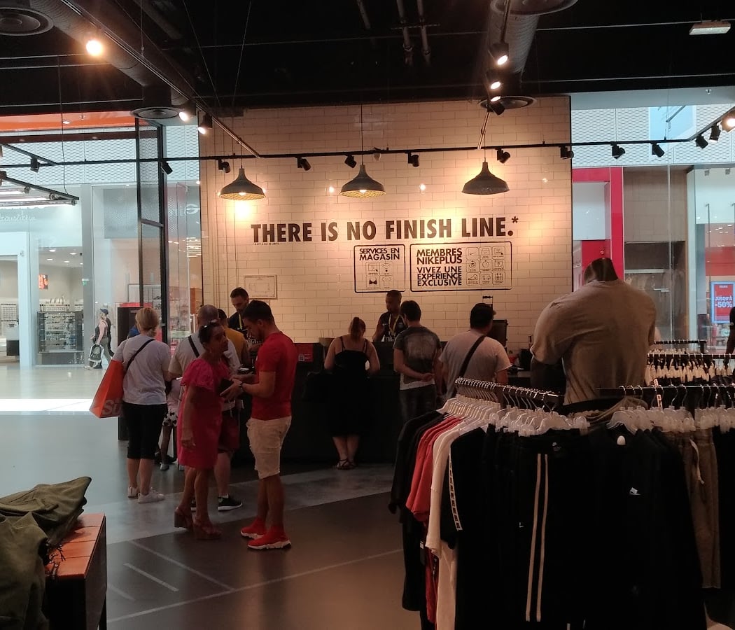 Nike Store Aeroville 3
