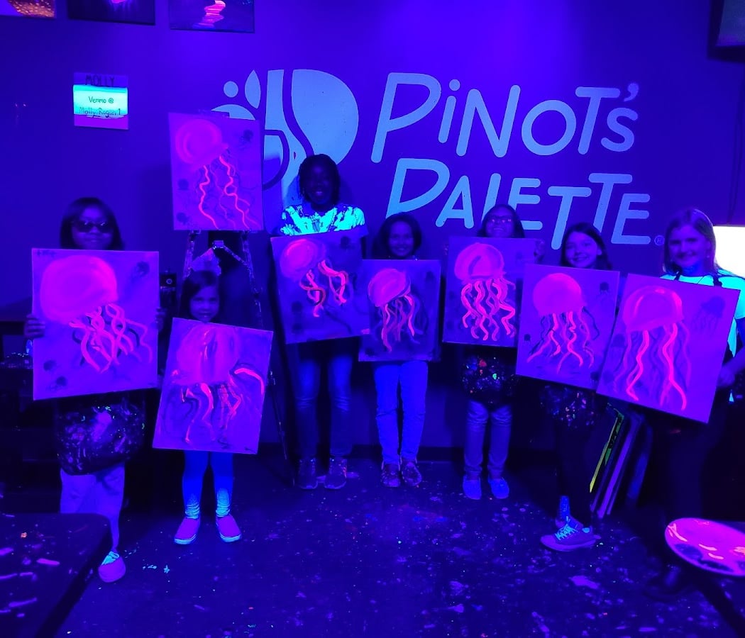 Pinot's Palette 3