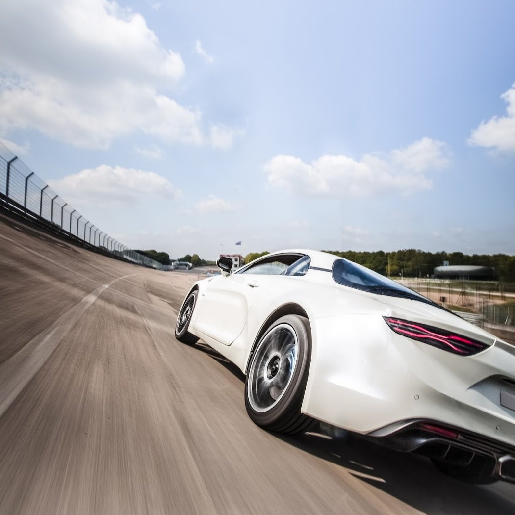 Stage de pilotage en GT 1