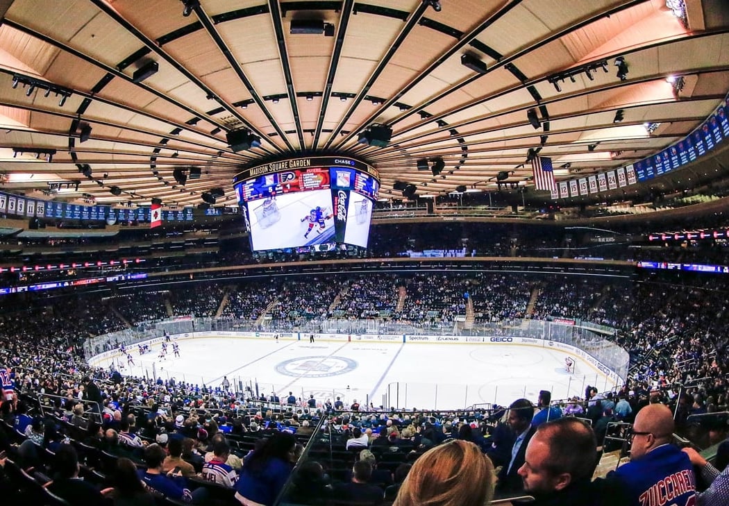 Ice Hockey 2