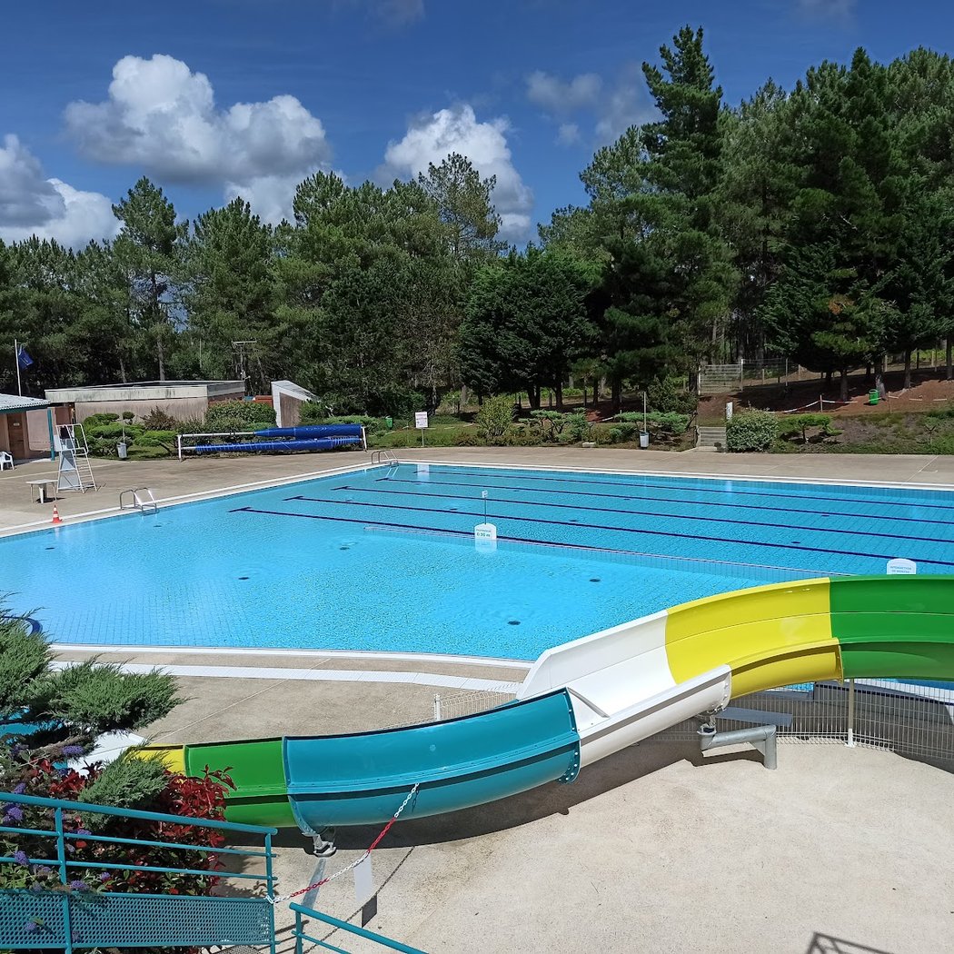 Piscine municipale lac de Montendre 1