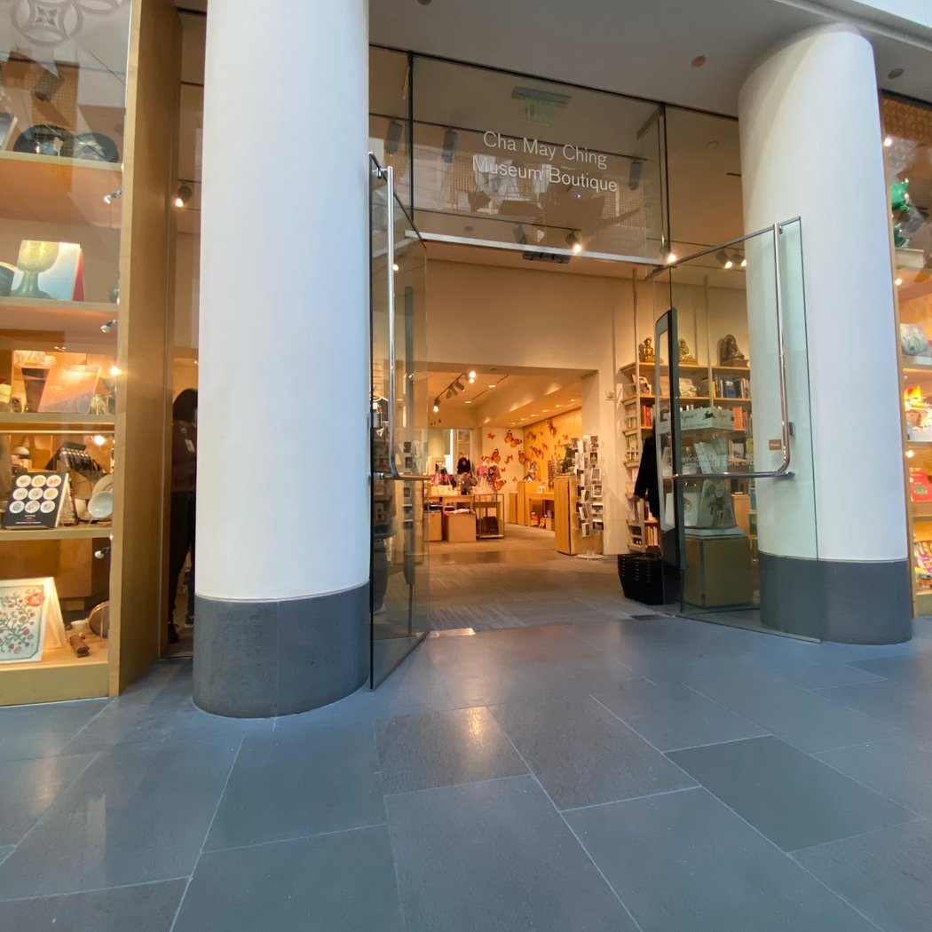 Cha May Ching Museum Boutique 2