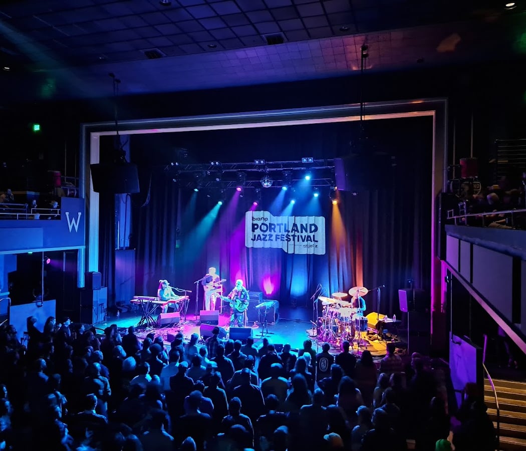 Revolution Hall 1