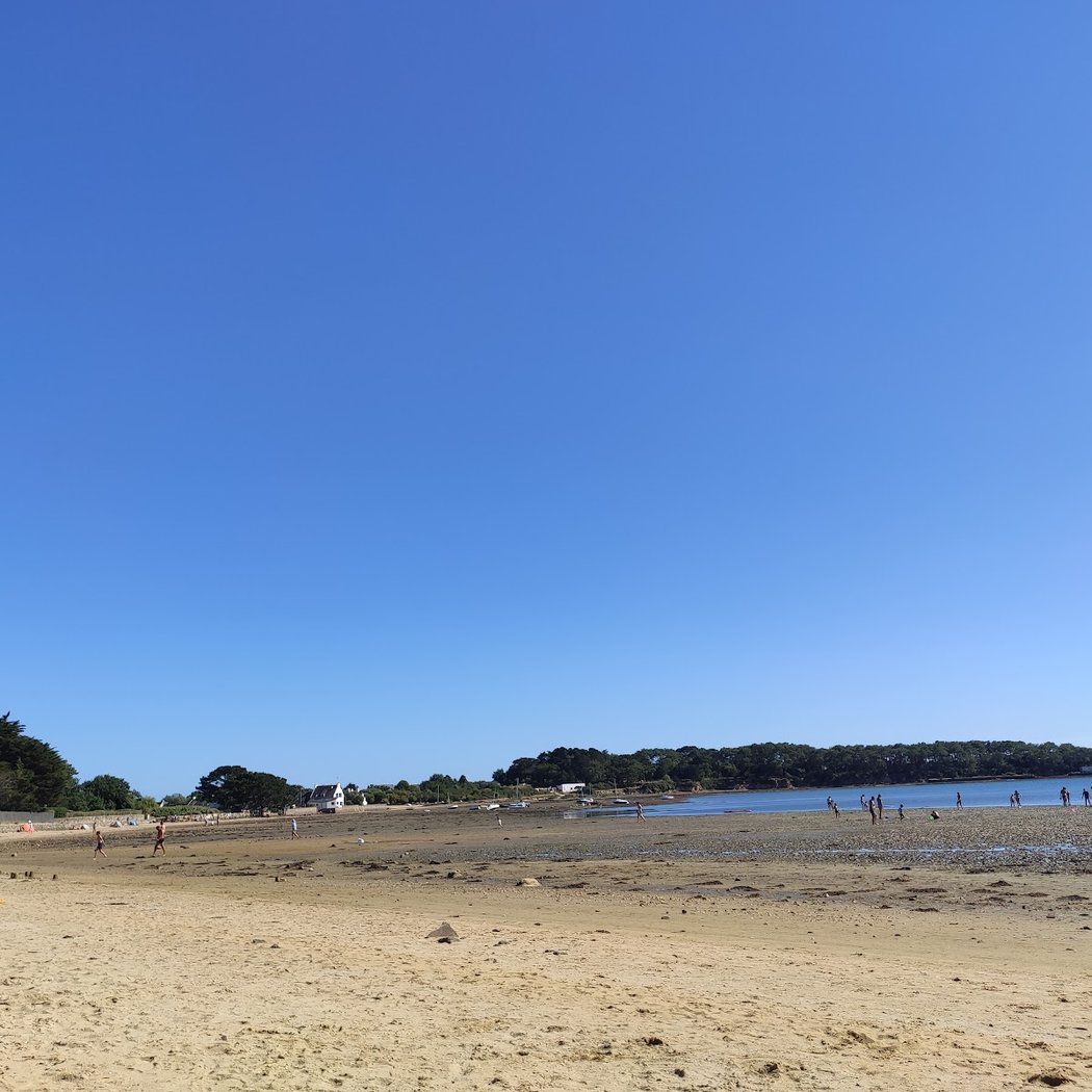 Beach Of Locmiquel 3