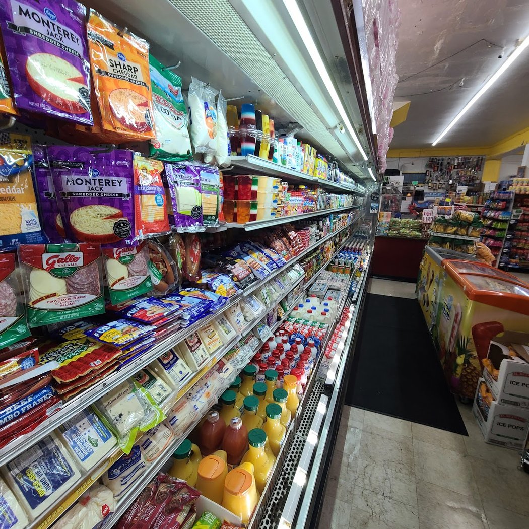 Fourth Street Market 3