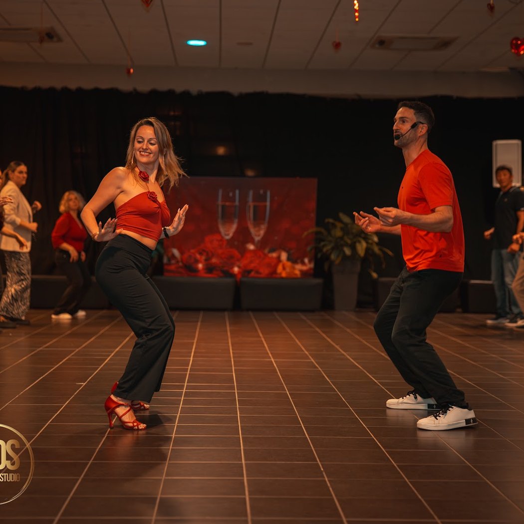 We Dance Studio 64 1