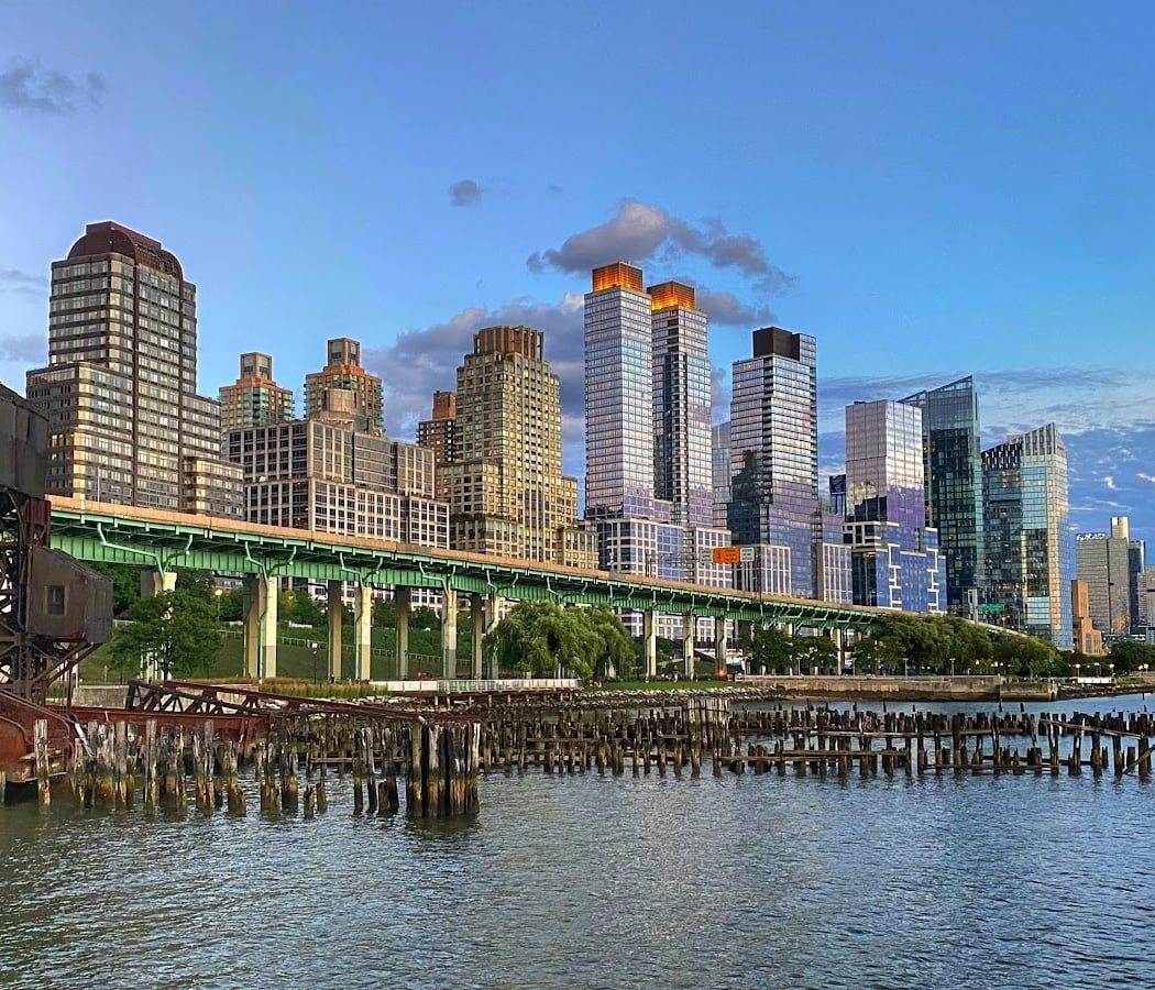 Summer on the Hudson 1