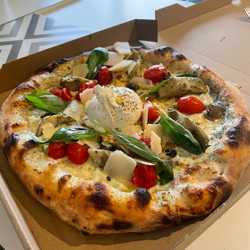 Le local à pizza 2