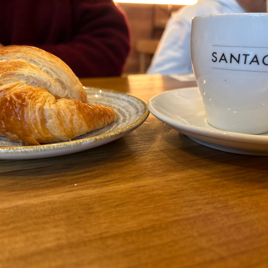 Santagloria Coffee & Bakery 3