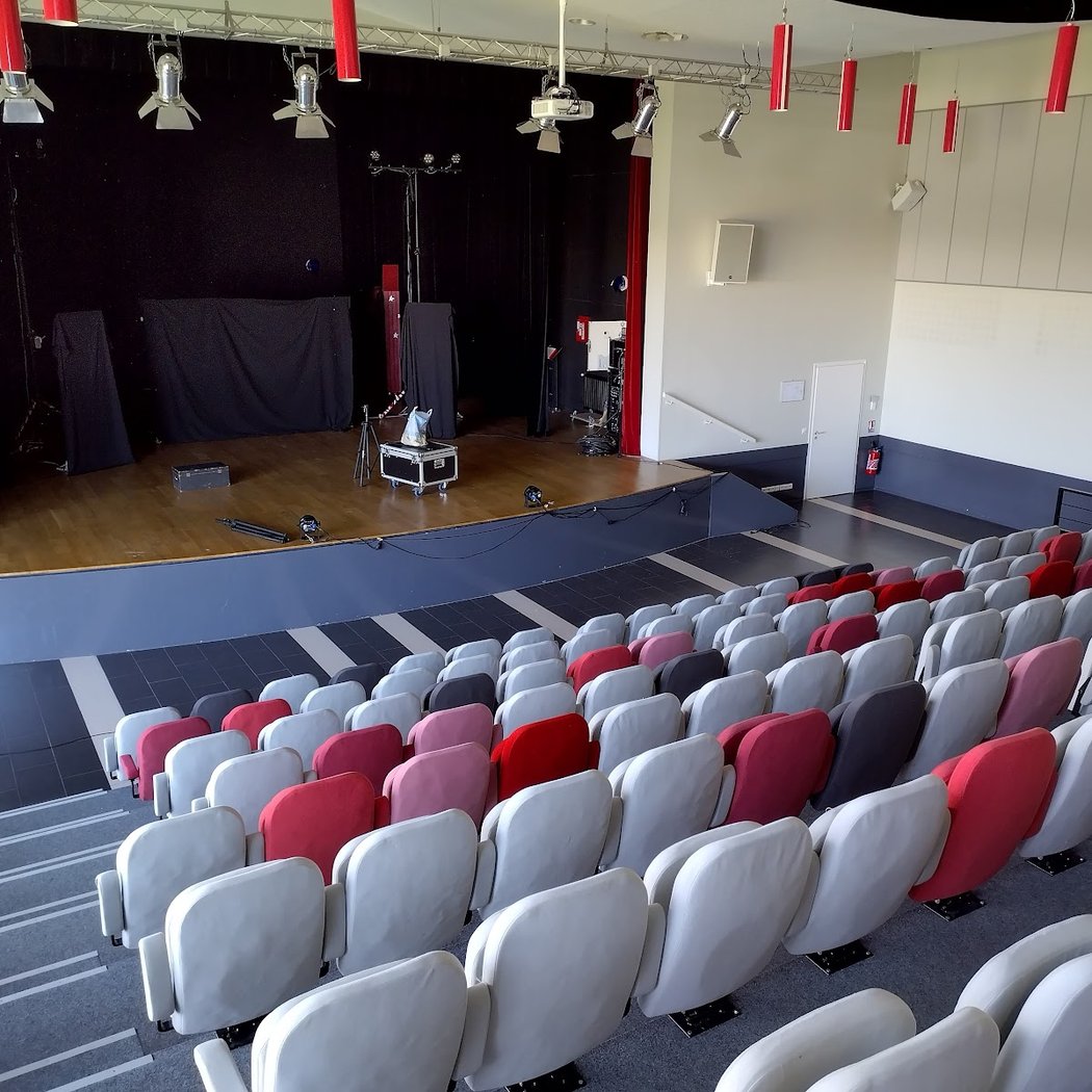 L' Herber Comedy Club 4