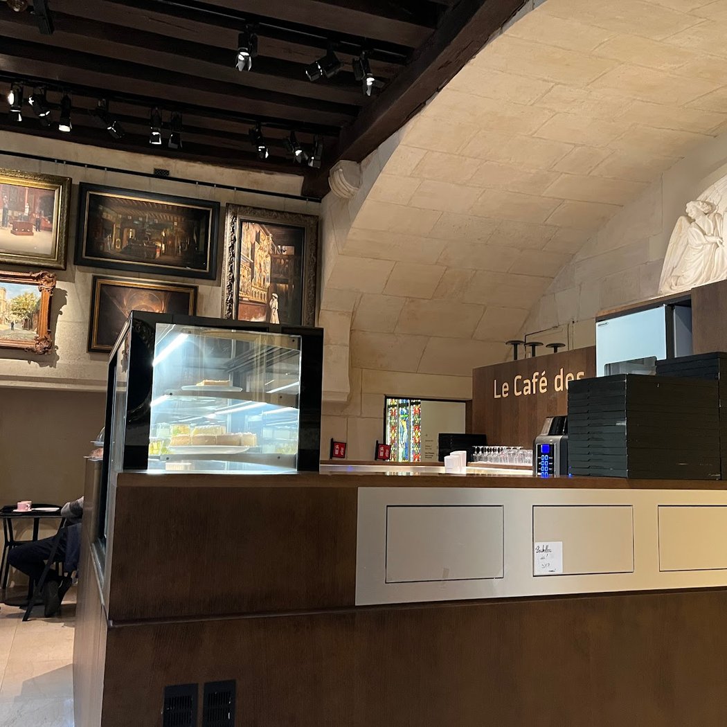 Le café des amis de Cluny 4