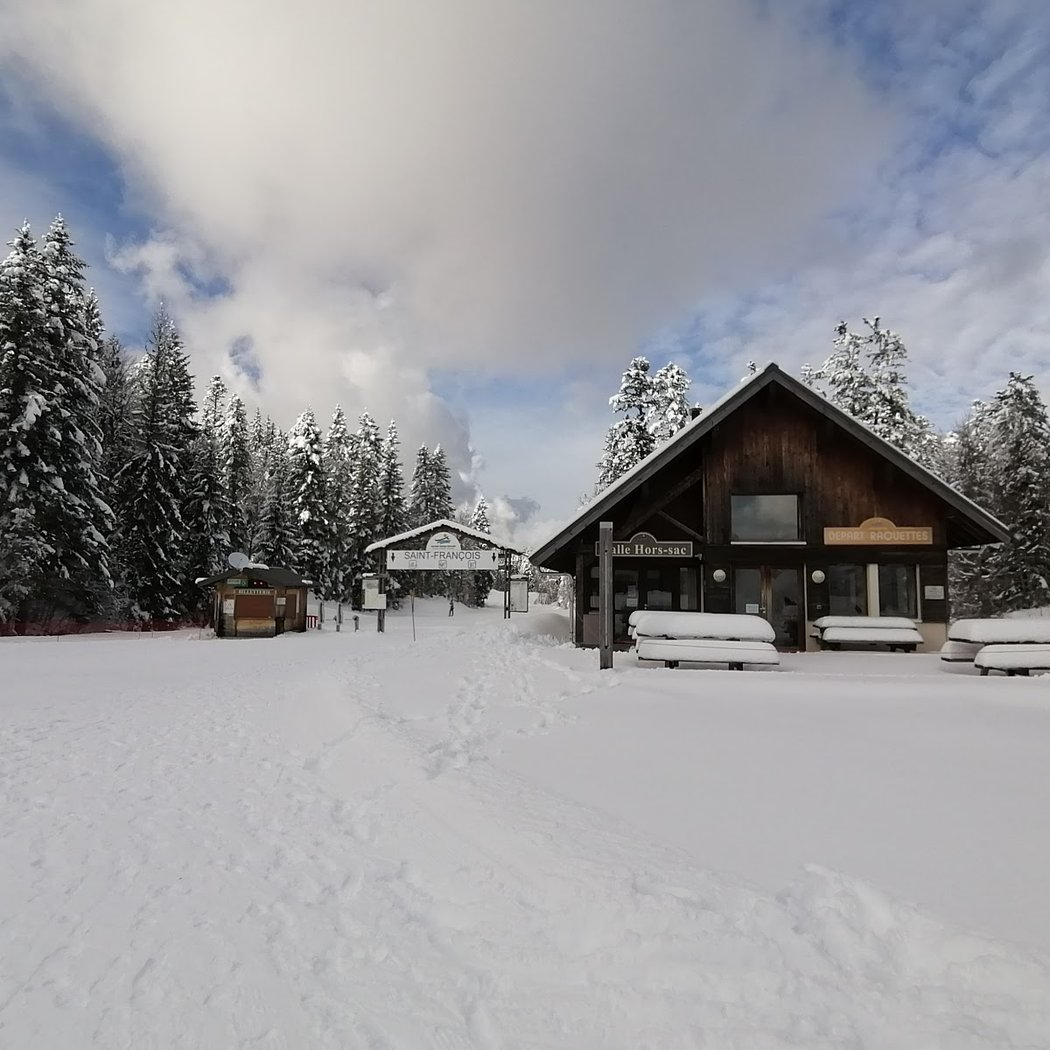 Ski School Nordique De Saint François Sales 2