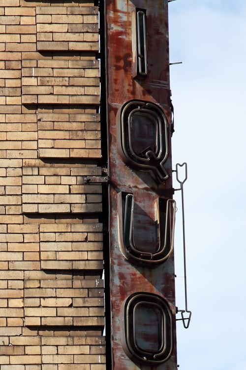 3139 Broadway Liquors 2
