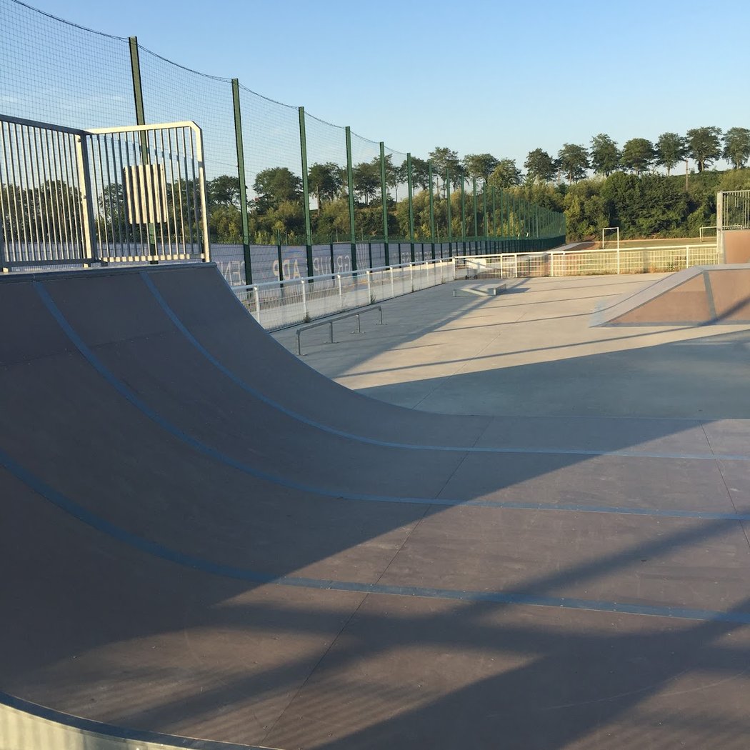 Parc des sports et de loisirs du Grand Godet 3