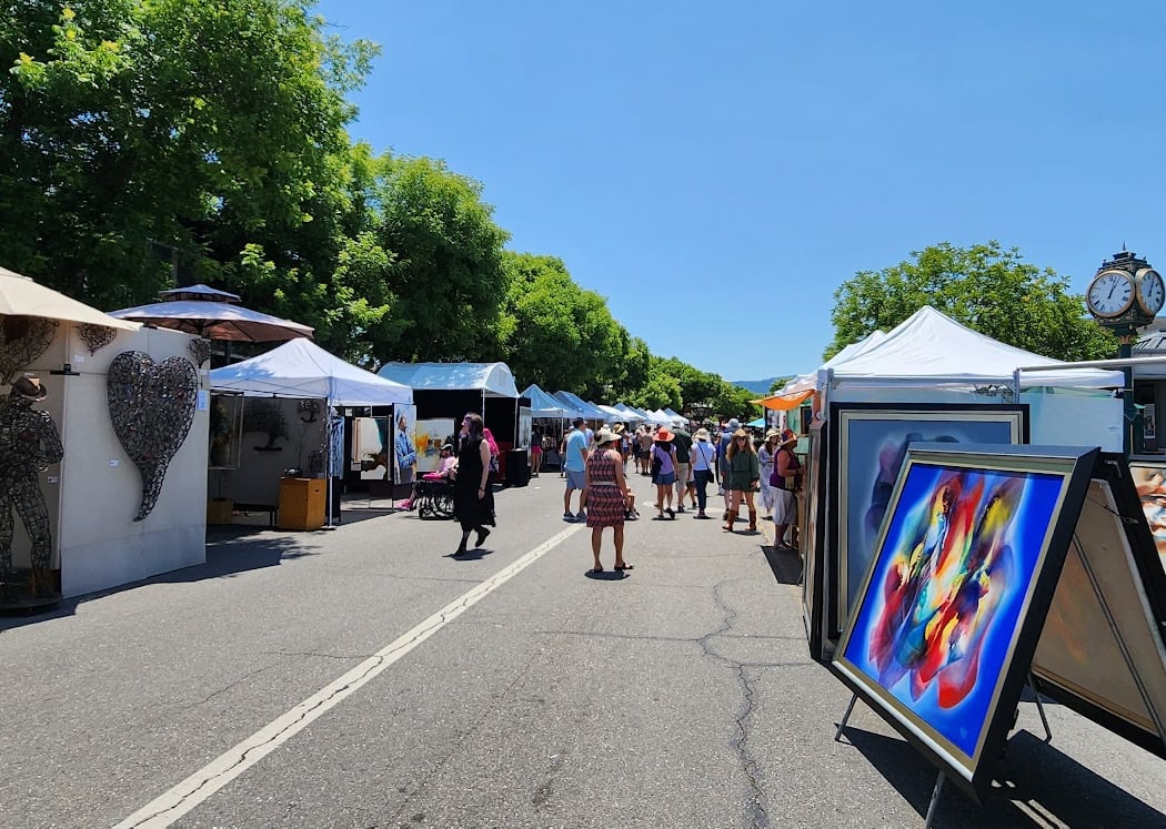 Social Hour in Los Altos Arts & Wine Festival 1