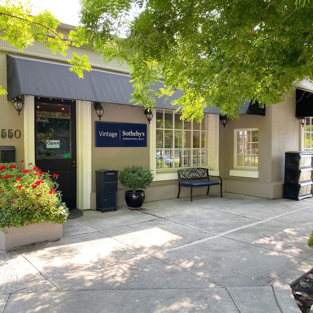 Vintage Sotheby's International Realty 3