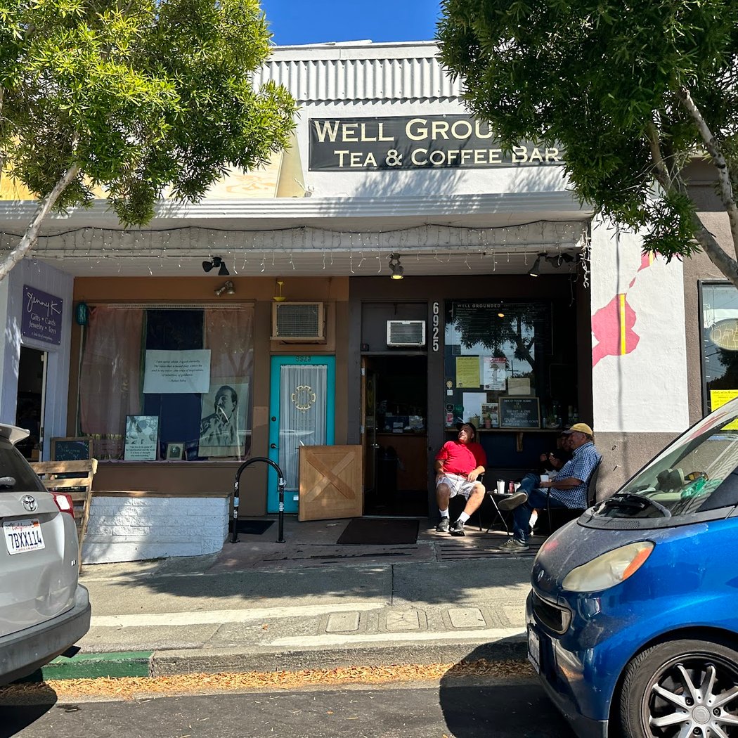 Well Grounded Tea & Coffee Bar 3