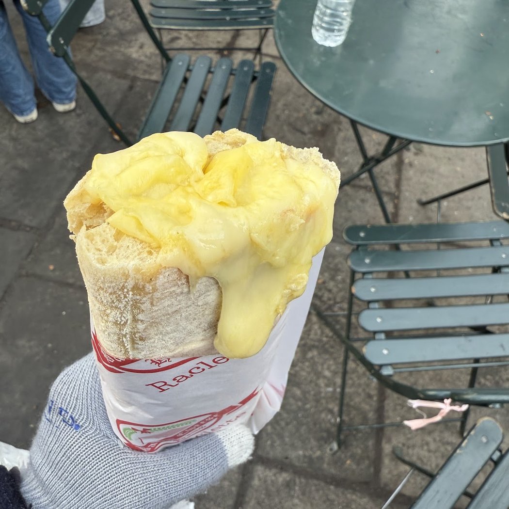Baked Cheese Haus Raclette 3