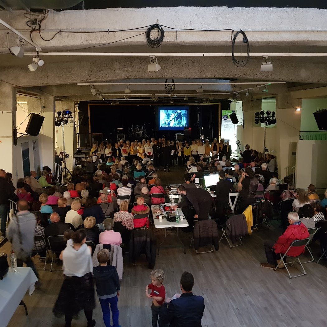 Open Mic 2