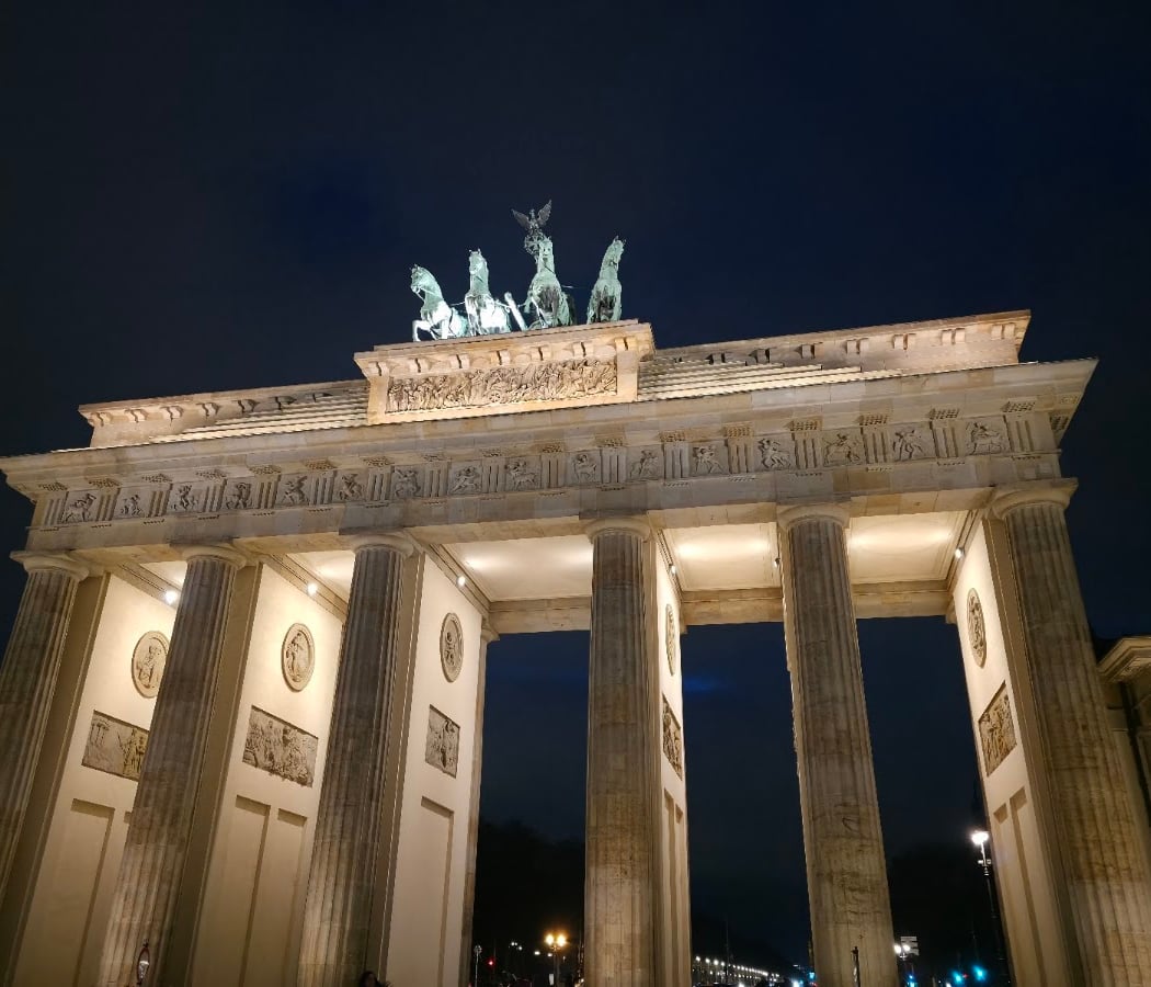 Brandenburg Gate 2