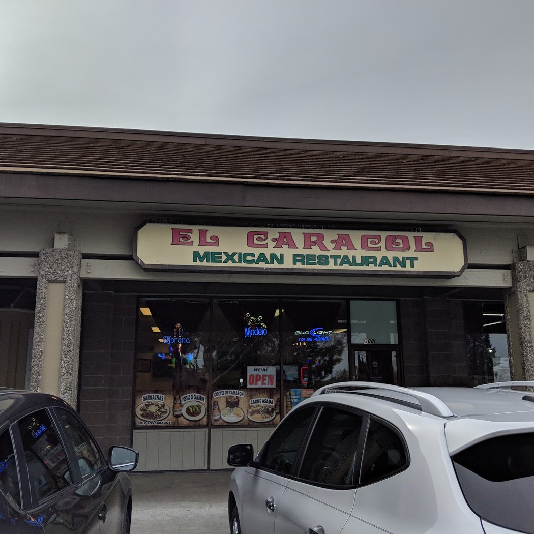 El Caracol Mexican Restaurant 2