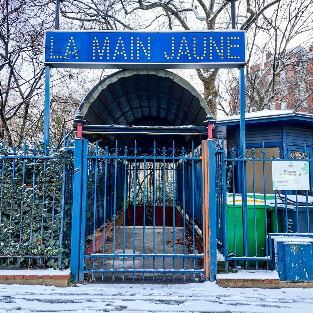 La Main Jaune 1