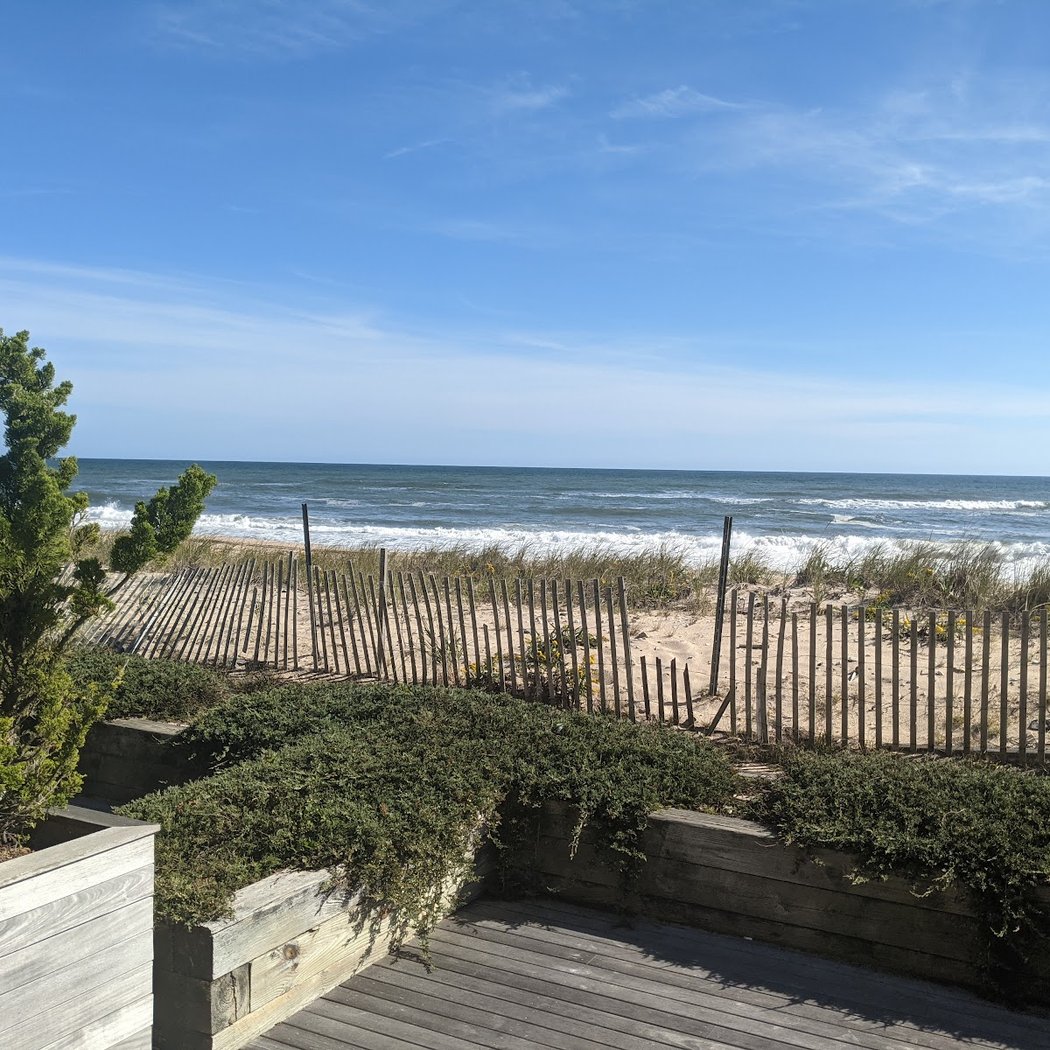 The Beach Club at Gurney's Montauk 3