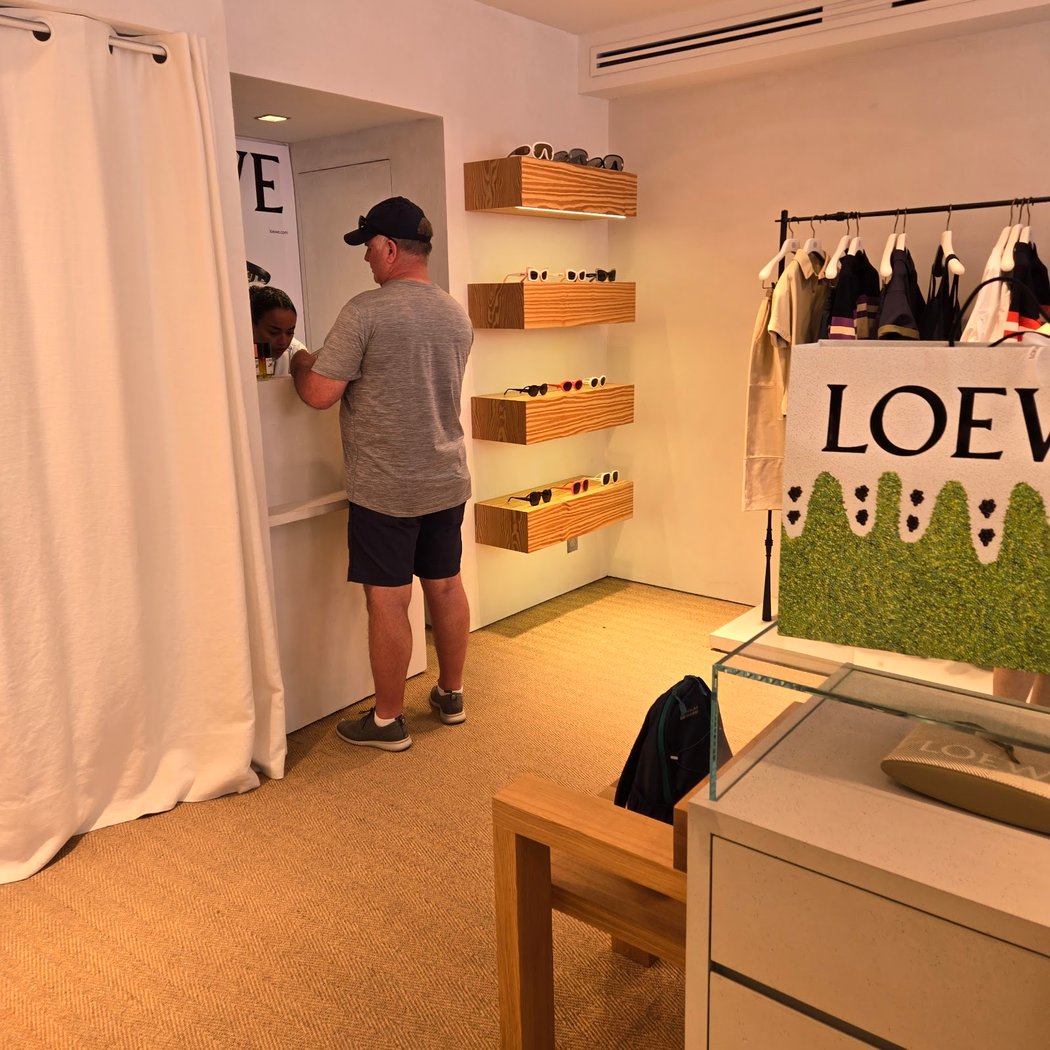 LOEWE St. Tropez 3
