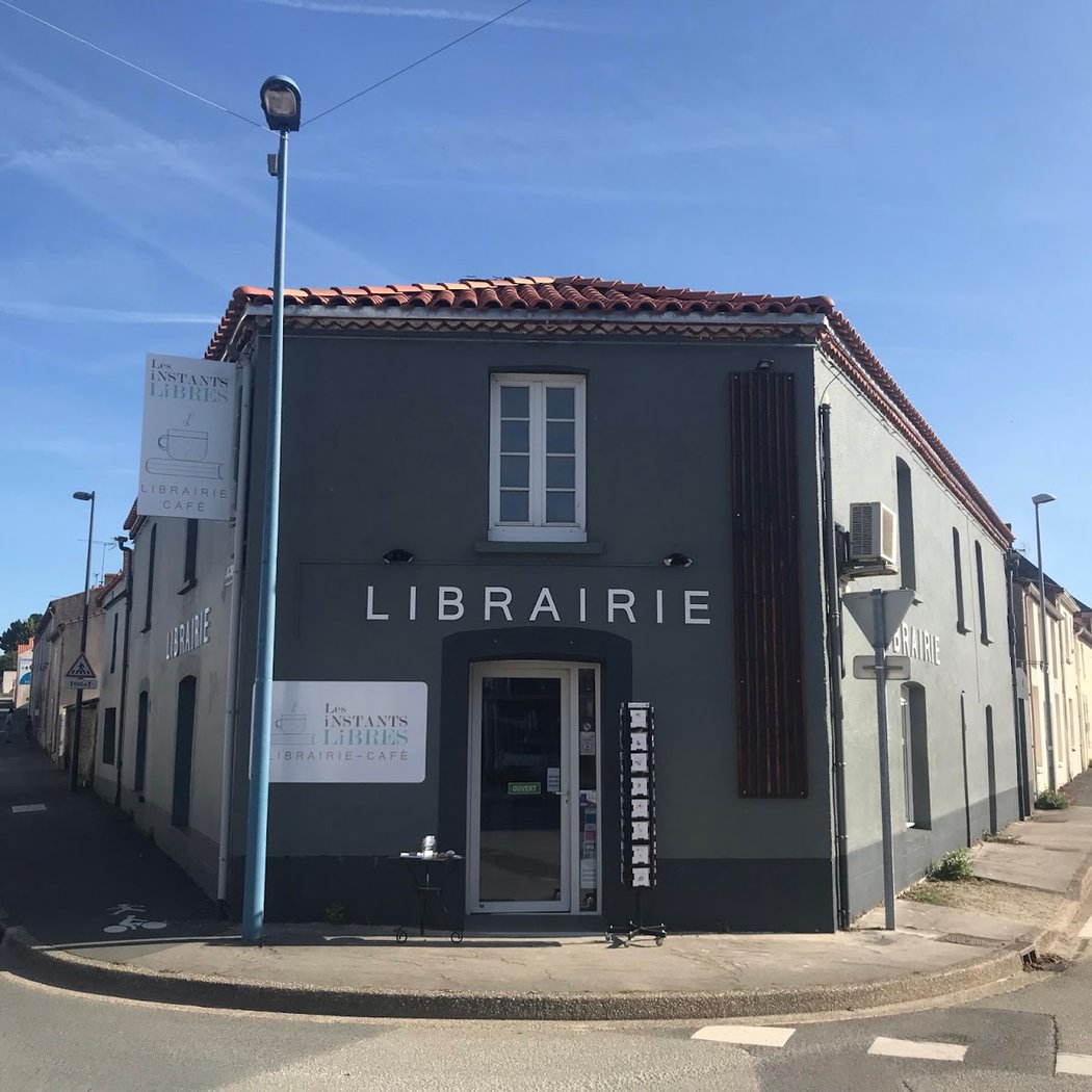 Librairie Les Instants Libres 2