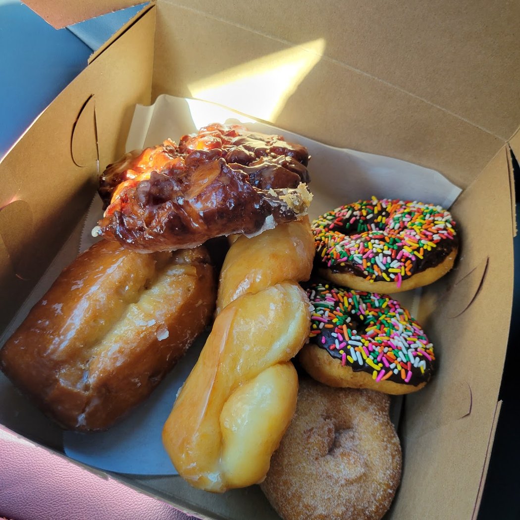 Happy's Donut Tree 1