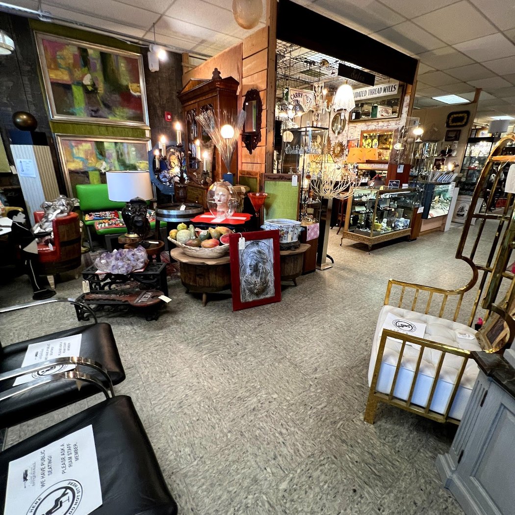 Rhode Island Antiques Mall 3