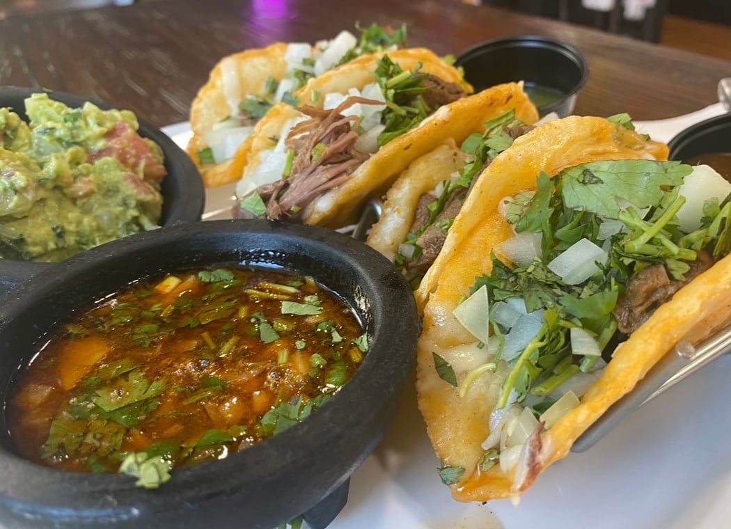 Villa Picante Tacos Y Más 1