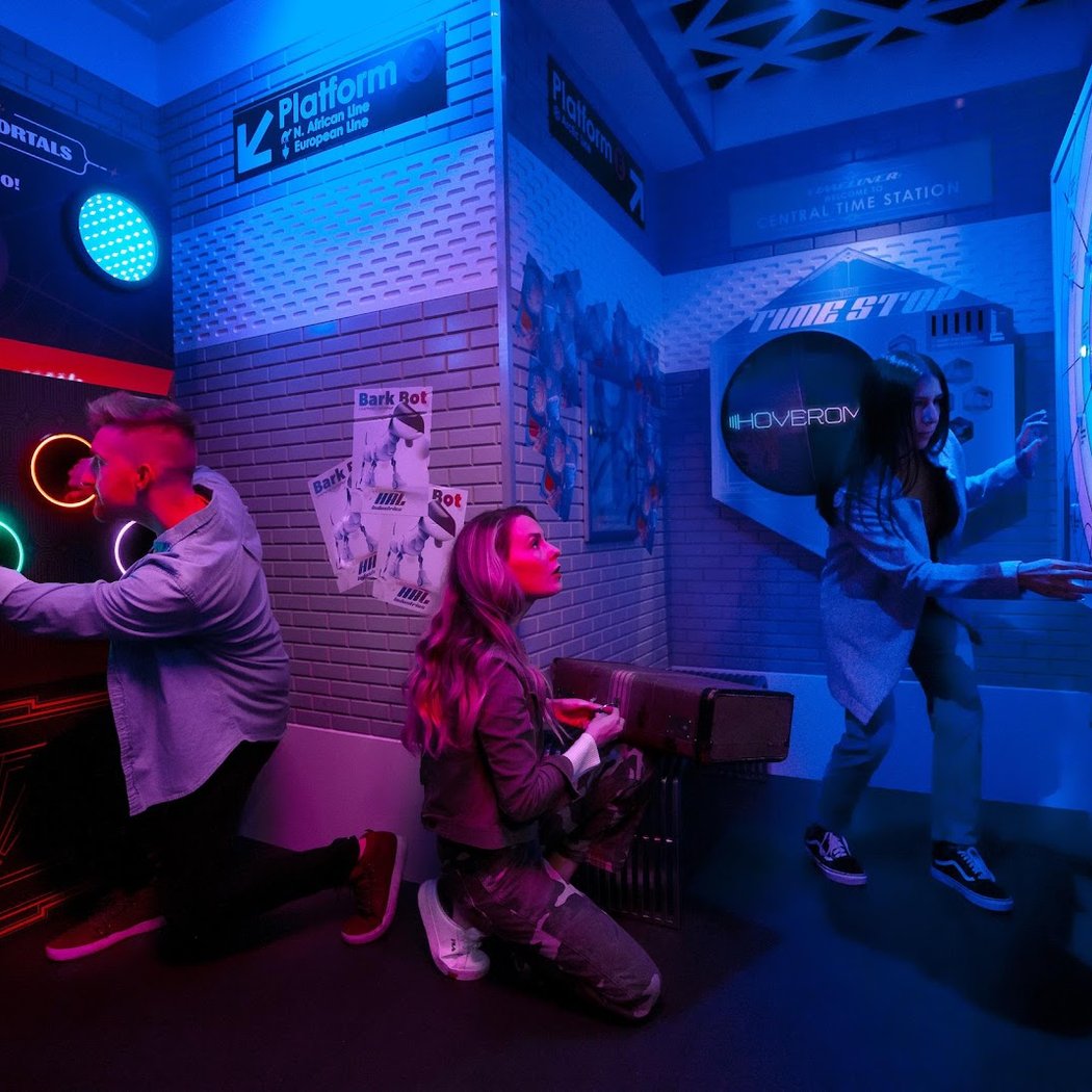 TEAM UP & BREAK OUT: ESCAPE GAME 1