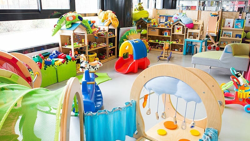 Ludo-bibliothèque Emile Bayard 1