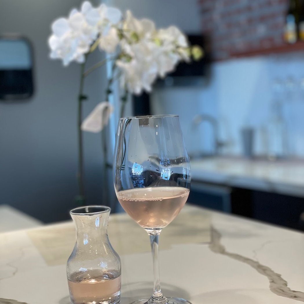 Wine on 2nd 2