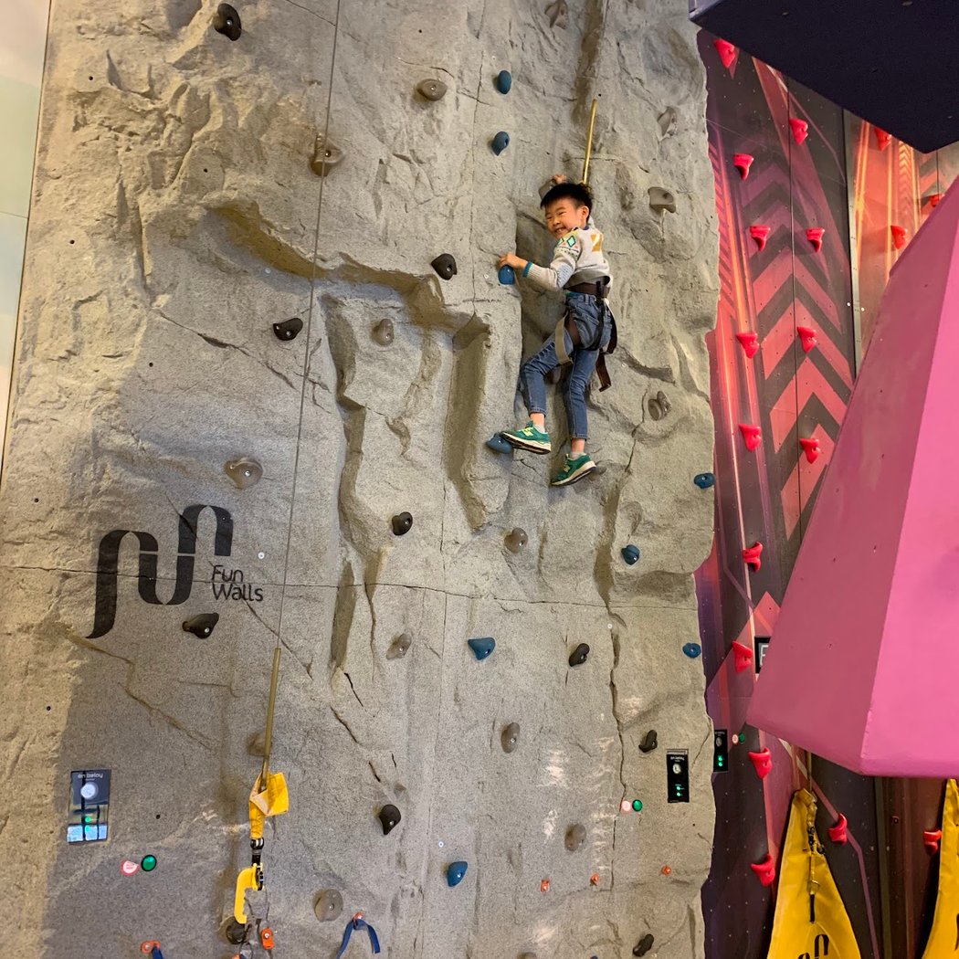 Funtopia Glenview 1