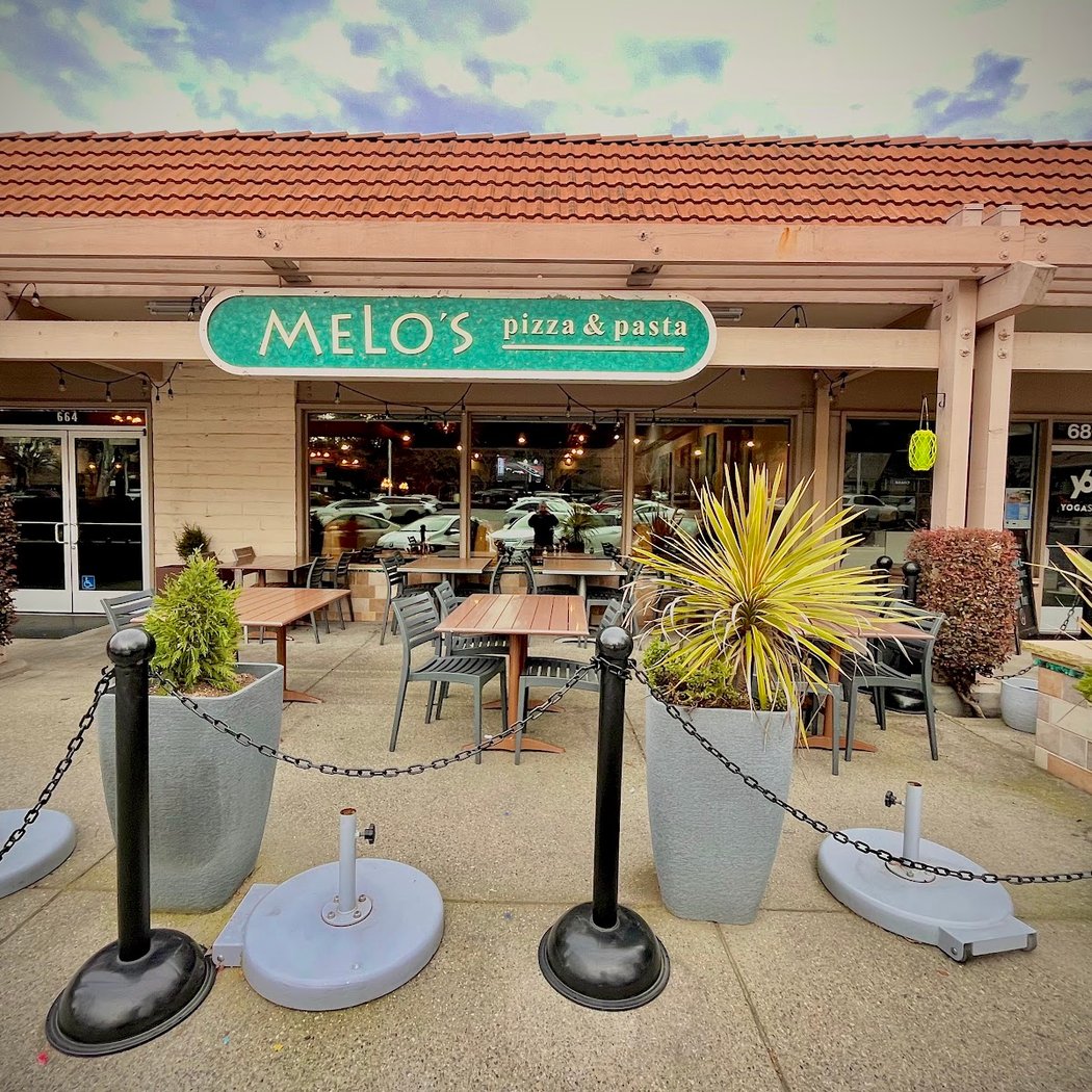 Melo's Pizza & Pasta 2