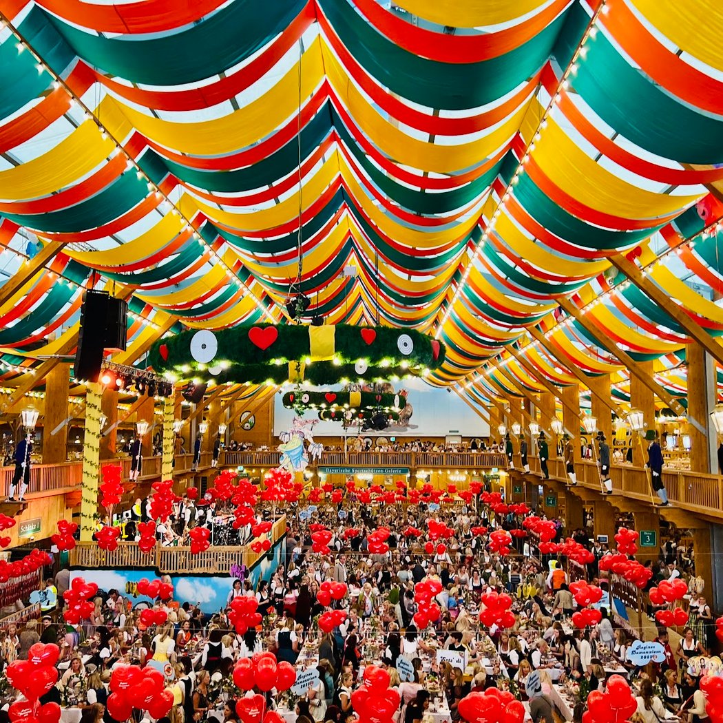 Schützen-Festzelt 1