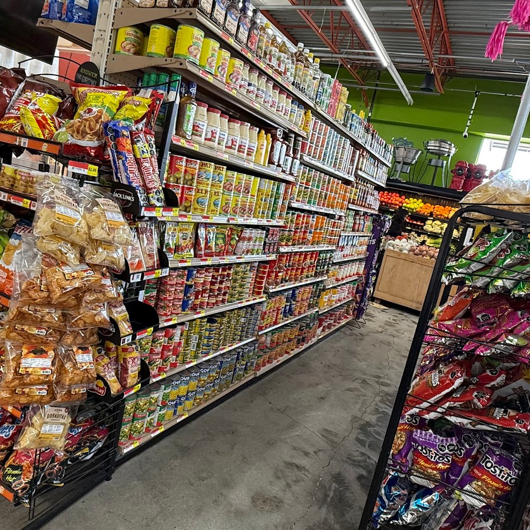 EL TORITO SUPERMARKET 3