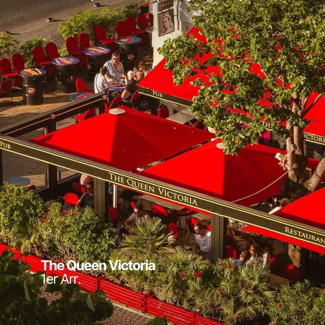THE QUEEN VICTORIA 1