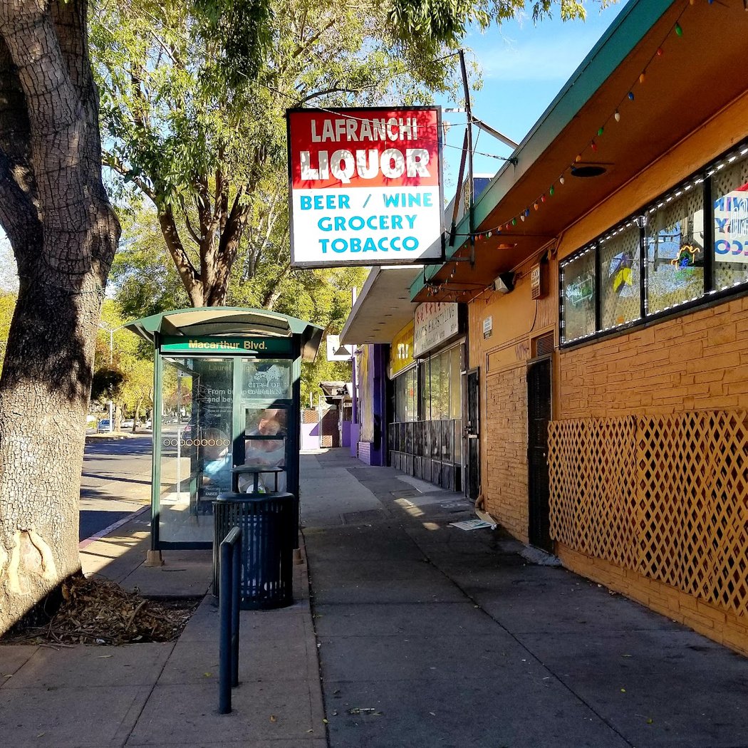 LaFranchi's Liquor 2